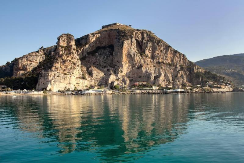 Luxury Suite - Teatro Romano - Duomo - Centro Storico Wi-Fi Terracina Zewnętrze zdjęcie